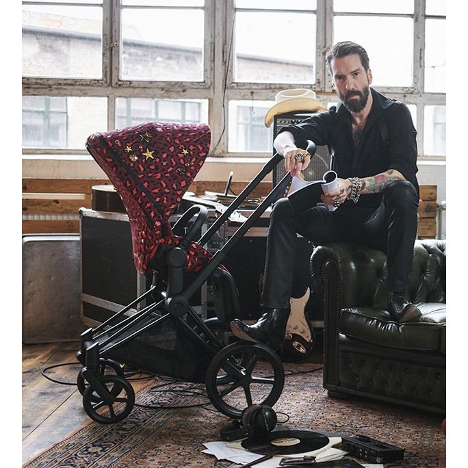 Cybex Priam Kombi-Kinderwagen Rockstar Edition + Fußsack